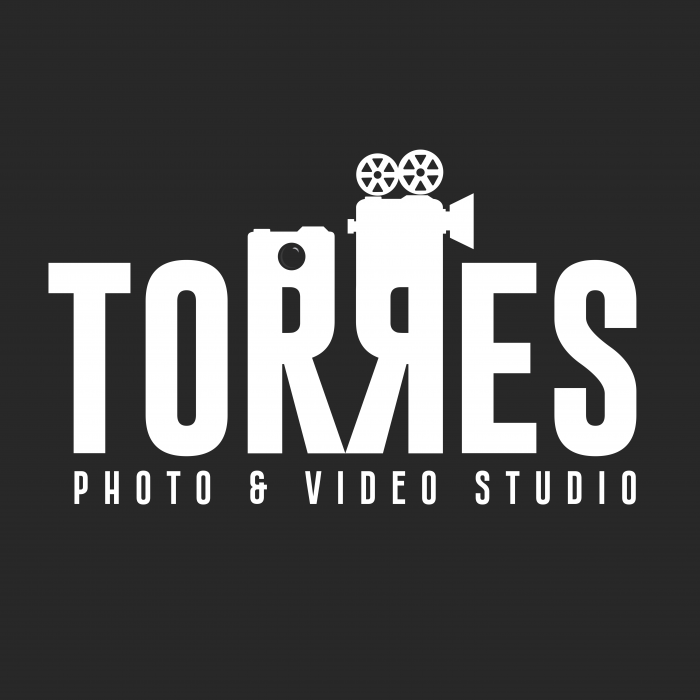 Torres Photo Studio logo